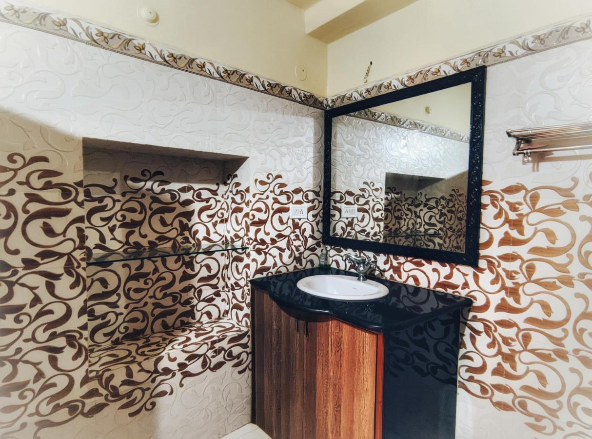 Mud Mirror Guesthouse ジャイサルメール エクステリア 写真