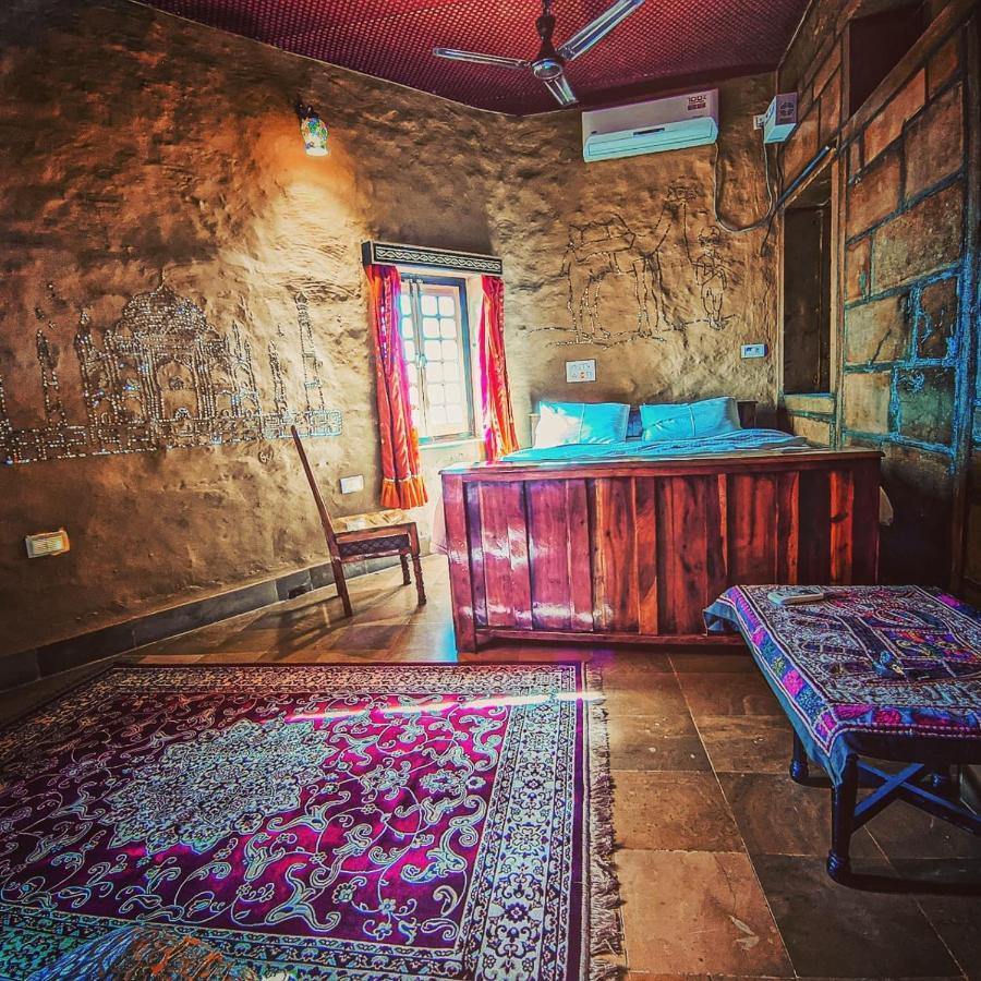 Mud Mirror Guesthouse ジャイサルメール エクステリア 写真