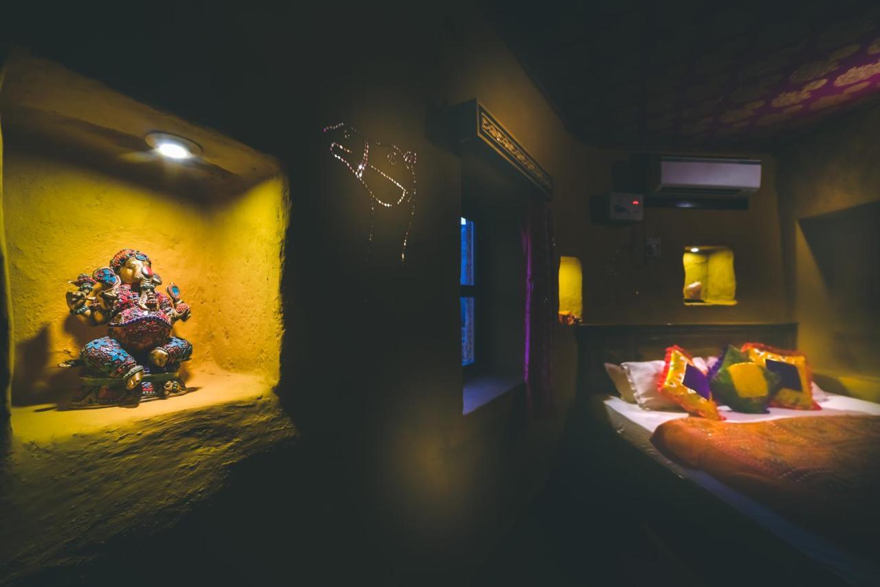 Mud Mirror Guesthouse ジャイサルメール エクステリア 写真